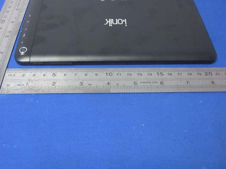 Tablet PC - FCC ID 2ABZATU-W8402A - Xie He Kong Company Limited (4)