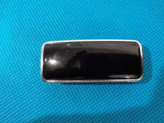 Wireless activity tracker - FCC ID 2AC2H-17V2S - Guangzhou Advansolution Corp. (2)
