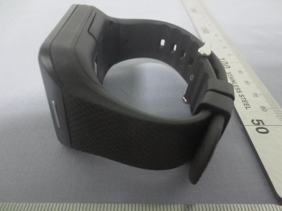 Smart Watch - FCC ID 2AC3S-WI-WATCH-S1 - WirelessMe Limited (4)