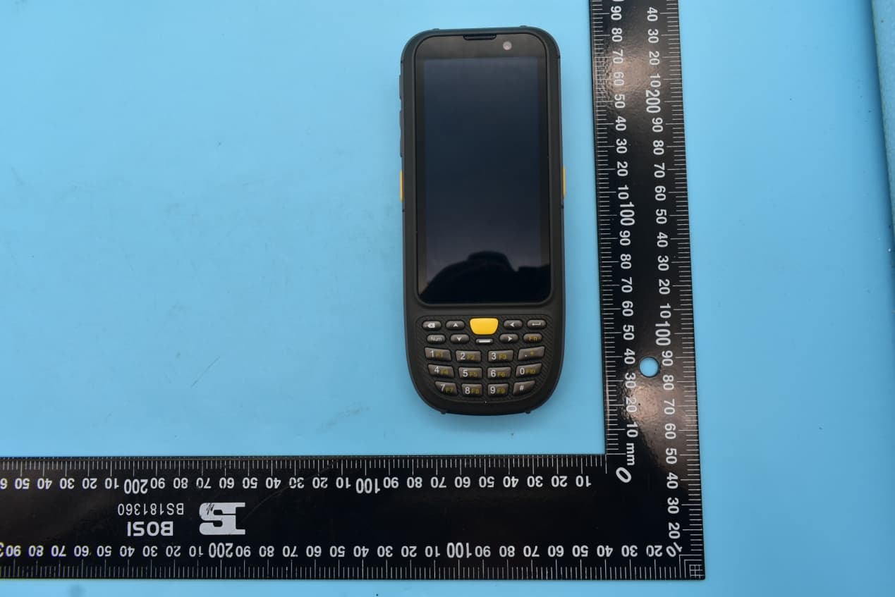 Mobile Data Terminal with GSM, WCDMA, LTE, CDMA, WiFi, Bluetooth and NFC - FCC ID 2AC6AC60 - Shenzhen Chainway Information Technology Co., Ltd (5)