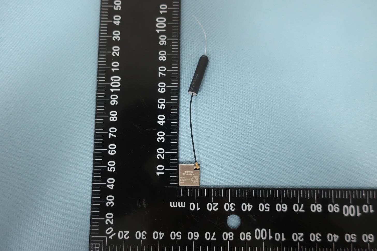 2.4GHz Wi-Fi & BT IoT Module - FCC ID 2AC7Z-ESP8684M1U - ESPRESSIF SYSTEMS (SHANGHAI) CO., LTD