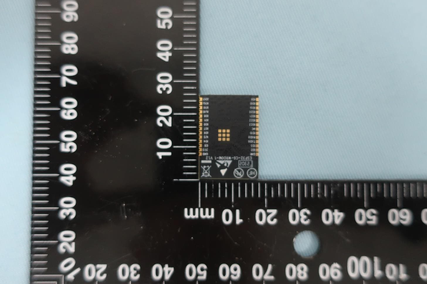 2.4GHz Wi-Fi & BT IoT Module - FCC ID 2AC7Z-ESPC6WROOM1 - ESPRESSIF SYSTEMS (SHANGHAI) CO., LTD (2)