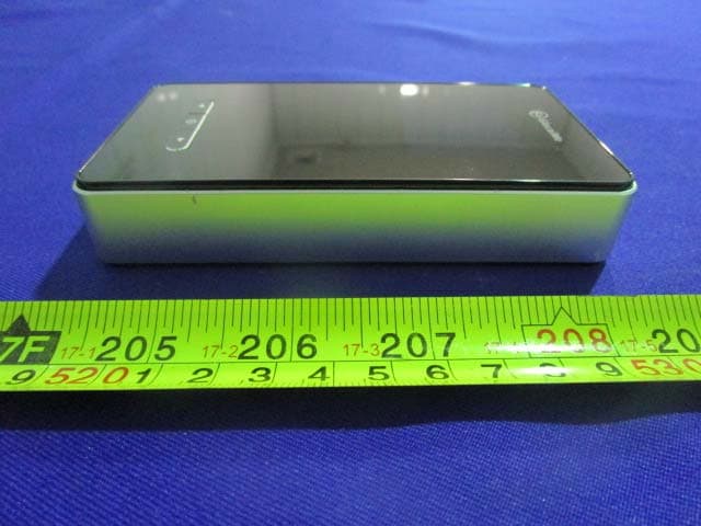 3G Free Roaming Hotspot - FCC ID 2AC88-G1S - HONGKONG UCLOUDLINK NETWORK TECHNOLOGY LIMITED (4)