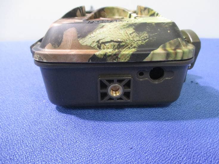 Wireless Infrared Scouting Camera Code Black(UM565-3G) - FCC ID 2AC8CUM565-3G - UOVision Technology (HONGKONG) Co., Ltd (2)