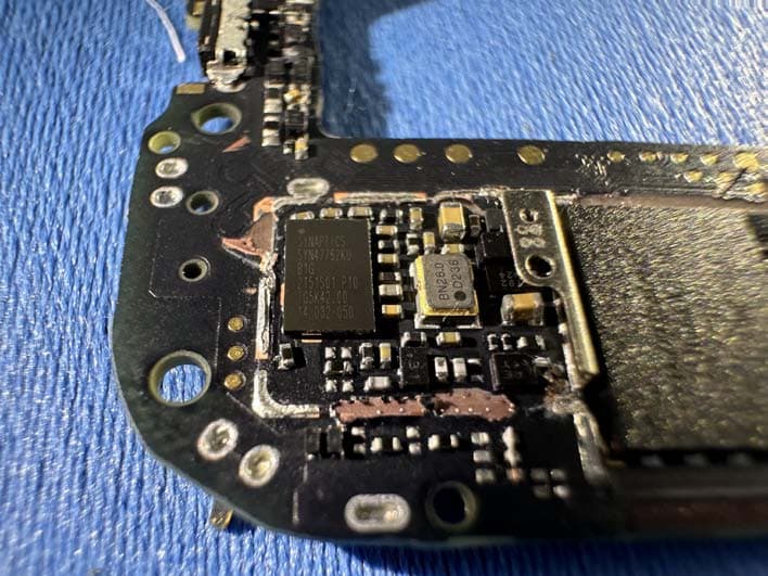 Smart watch - FCC ID 2AC8UA2211 - Anhui Huami Information Technology Co.,Ltd. (4)
