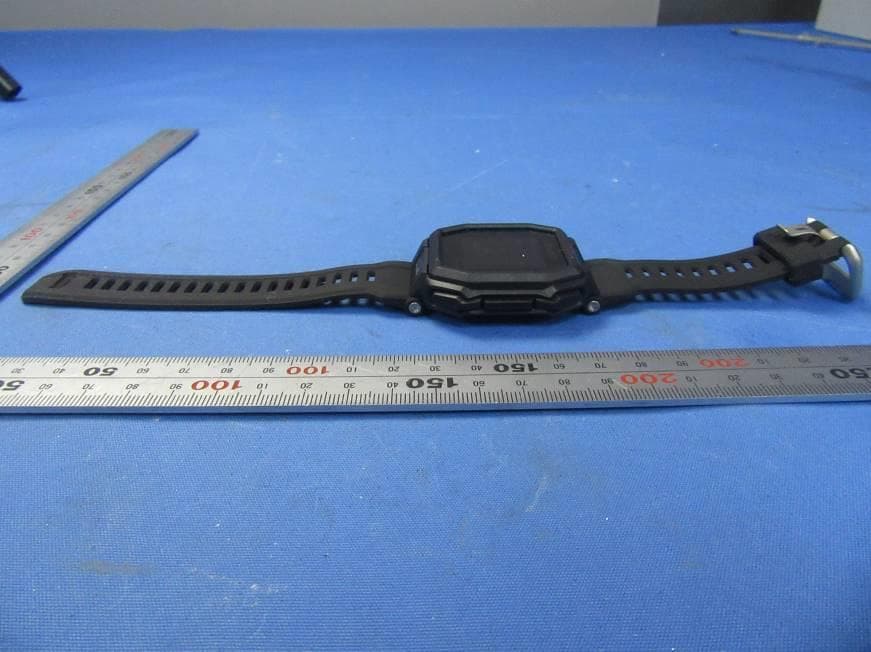 Smartwatch - FCC ID 2AC8UM04F - Anhui Huami Information Technology Co.,Ltd. (2)