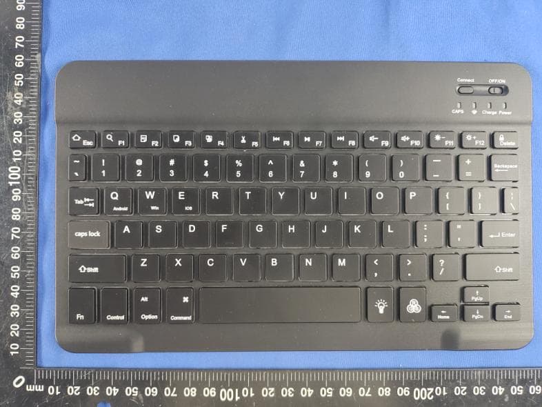 LED WIRELESS KEYBOARD 10 INCH - FCC ID 2AC9N-1684361 - Cotton On USA Inc
