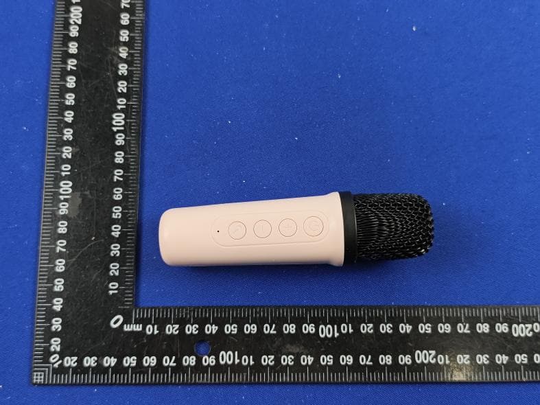 LED PARTY KARAOKE SPEAKER - FCC ID 2AC9N-1686200-MIC - Cotton On USA Inc (5)
