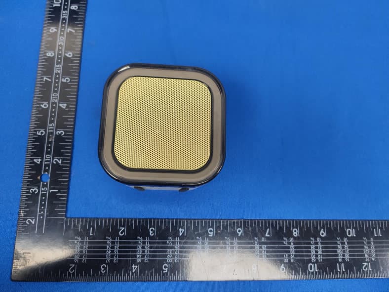 LED KARAOKE SPEAKER - FCC ID 2AC9N-1686202 - Cotton On USA Inc (2)