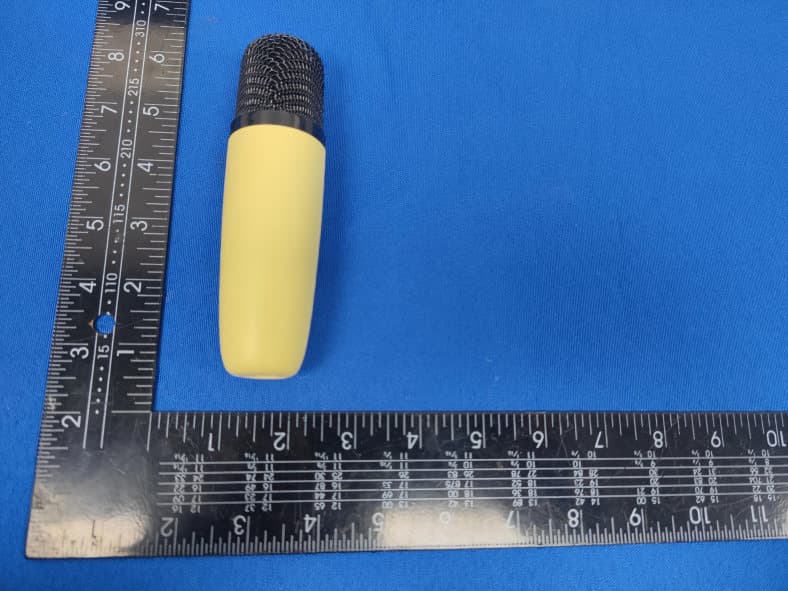LED KARAOKE SPEAKER - FCC ID 2AC9N-1686202-MIC - Cotton On USA Inc