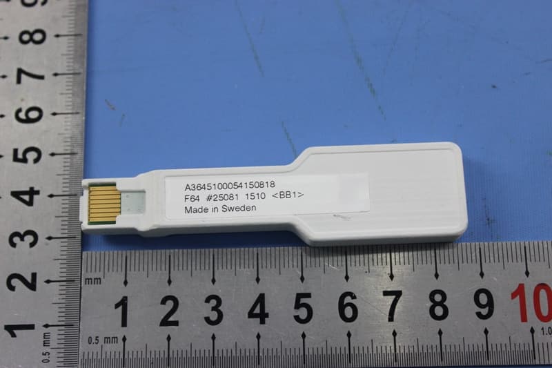 The BLE TRX Stick is a Bluetooth Low Energy beacon for indoor positioning services - FCC ID 2ACC825081 - Pricer AB (2)