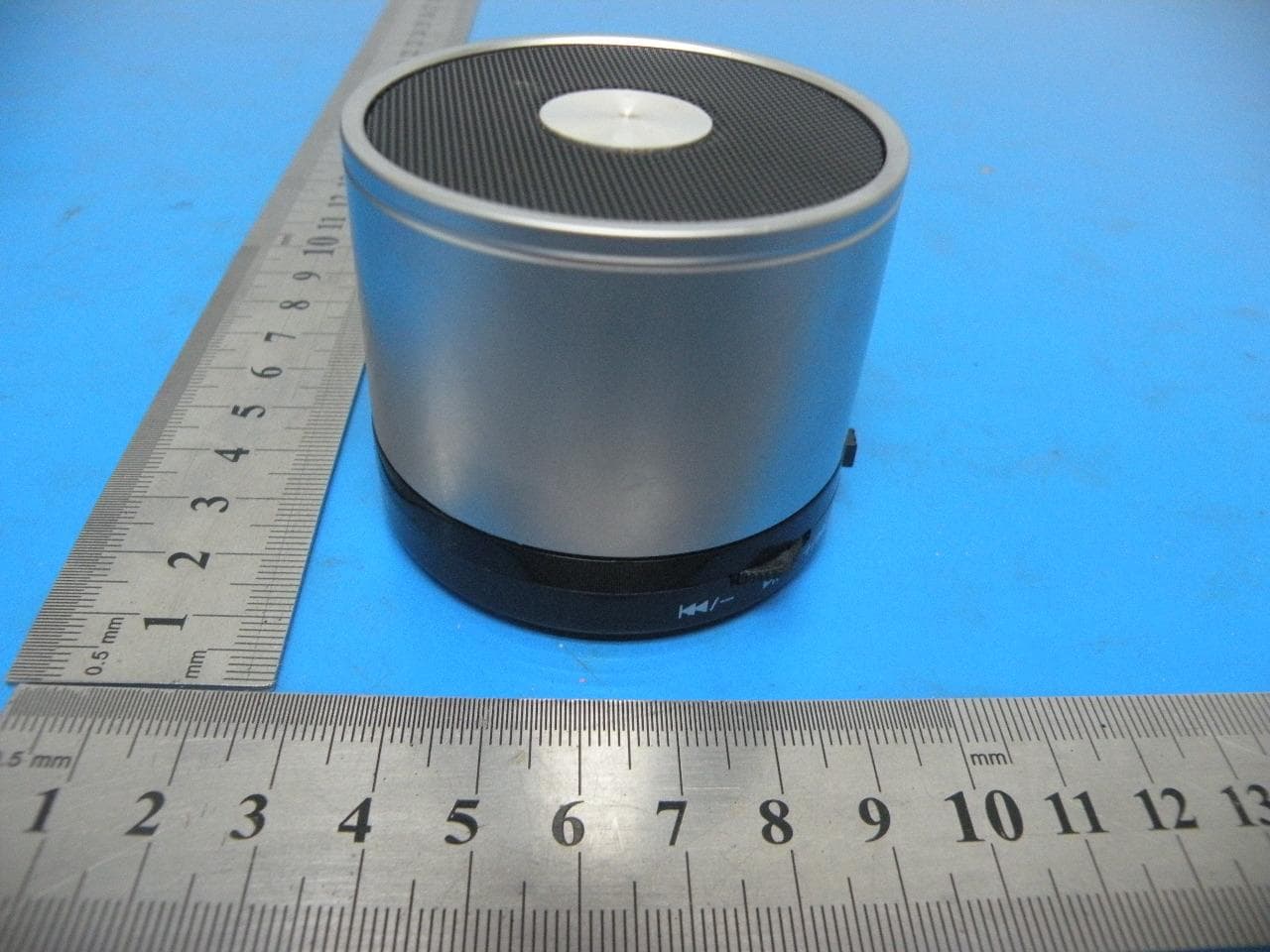 Bluetooth Speaker - FCC ID 2ACCIS10 - Shenzhen EPT Electronic Technology Co., Ltd. (2)
