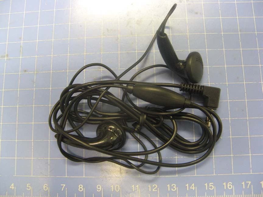 GSM Quad-band / UMTS Tri-band / LTE Six-band mobile phone - FCC ID 2ACCJA010 - TCL Communication Ltd. (4)