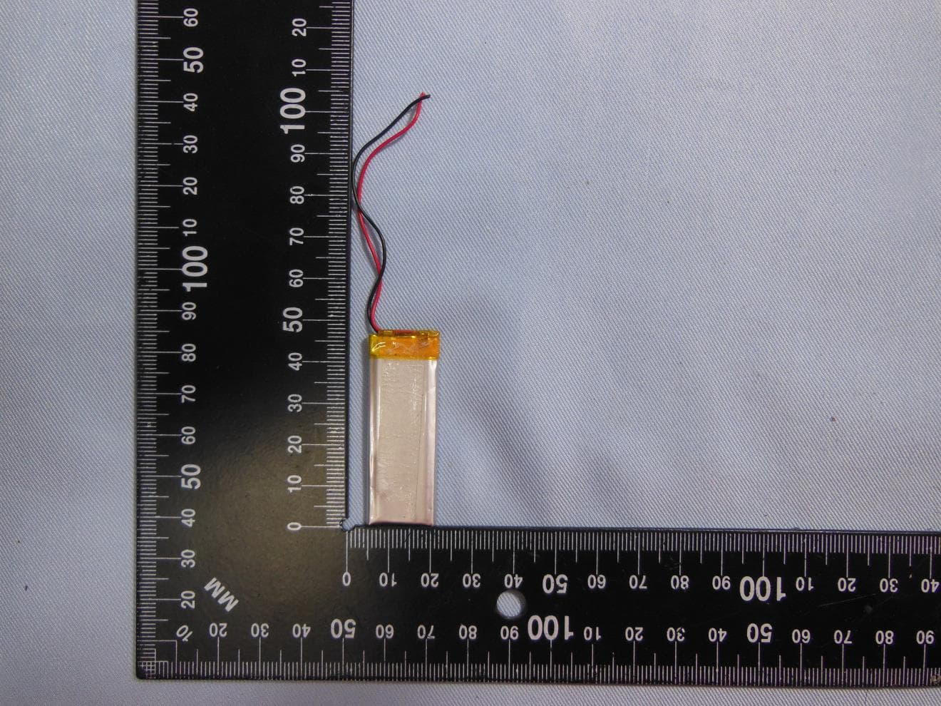 Bluetooth keyboard - FCC ID 2ACCJACC01 - TCL Communication Ltd. (2)