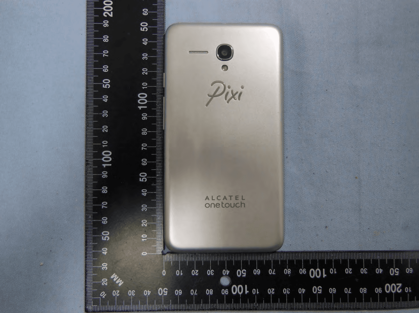 GSM Quad Band & UMTS Dual Band Entry 3G Mobile - FCC ID 2ACCJB017 - TCL Communication Ltd. (5)
