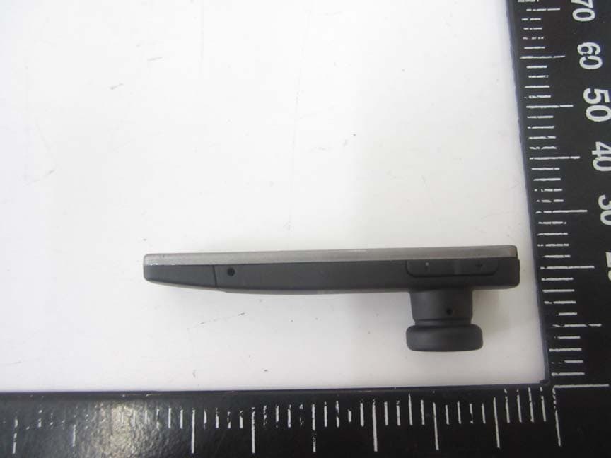Bluetooth headset - FCC ID 2ACCJB021 - TCL Communication Ltd. (3)