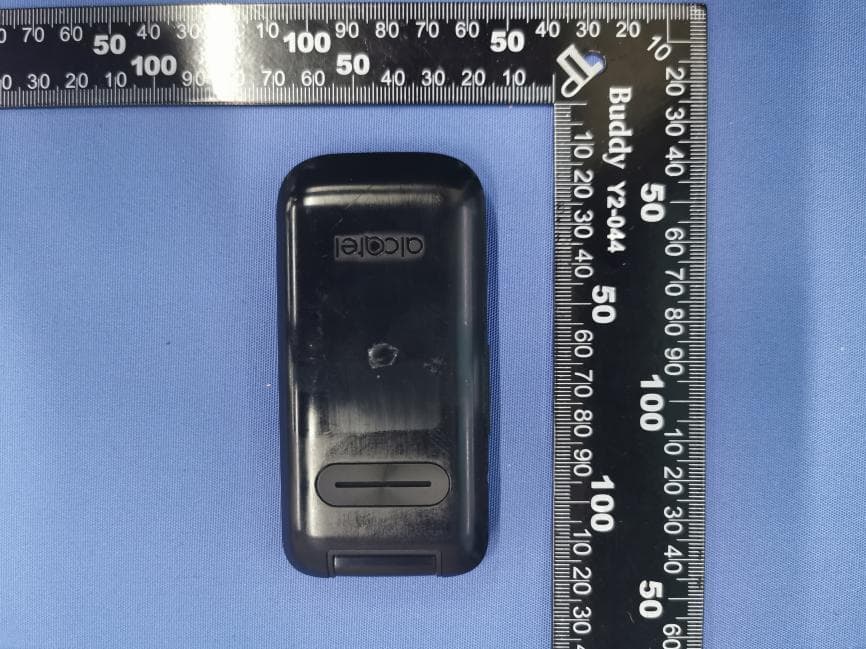 GSM Quad Band Mobile Phone - FCC ID 2ACCJB169 - TCL Communication Ltd. (3)