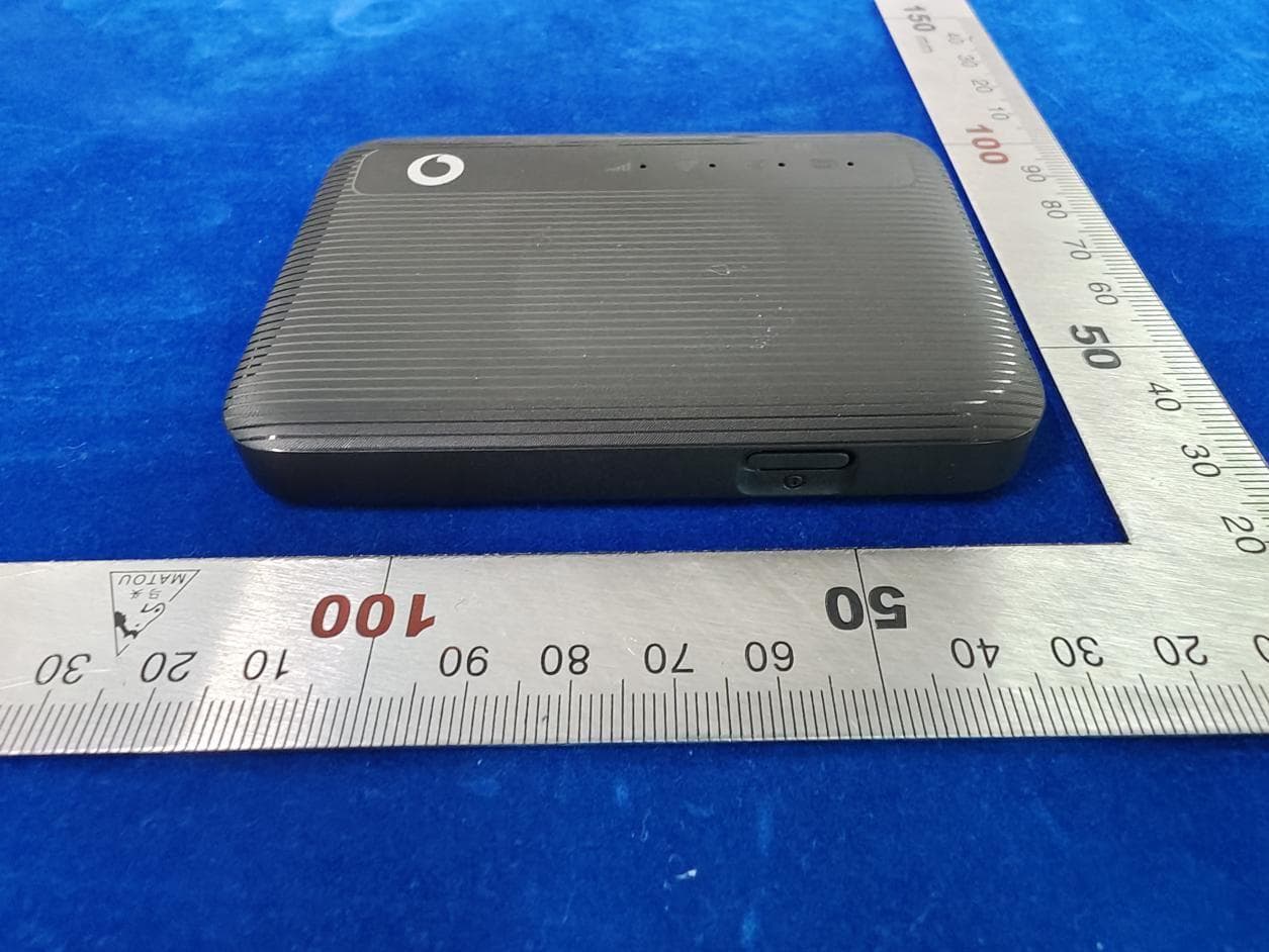 Mobile WiFi - FCC ID 2ACCJB188 - TCL Communication Ltd. (3)