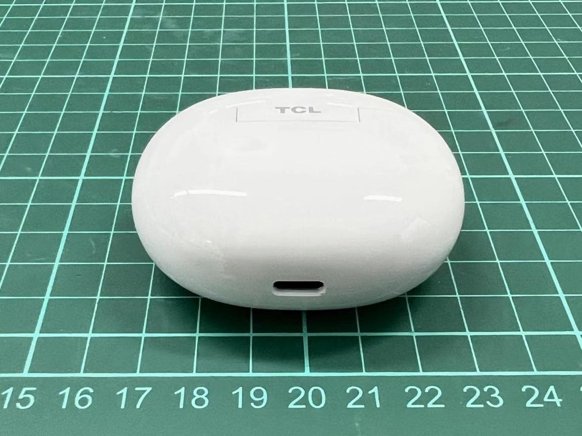 TWS Headphone - FCC ID 2ACCJB212 - TCL Communication Ltd. (5)
