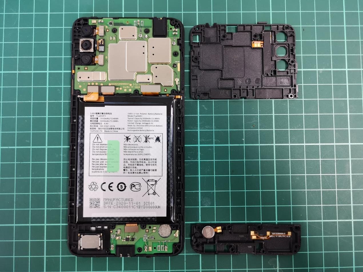 GSM/UMTS/LTE Mobile phone - FCC ID 2ACCJH132 - TCL Communication Ltd.