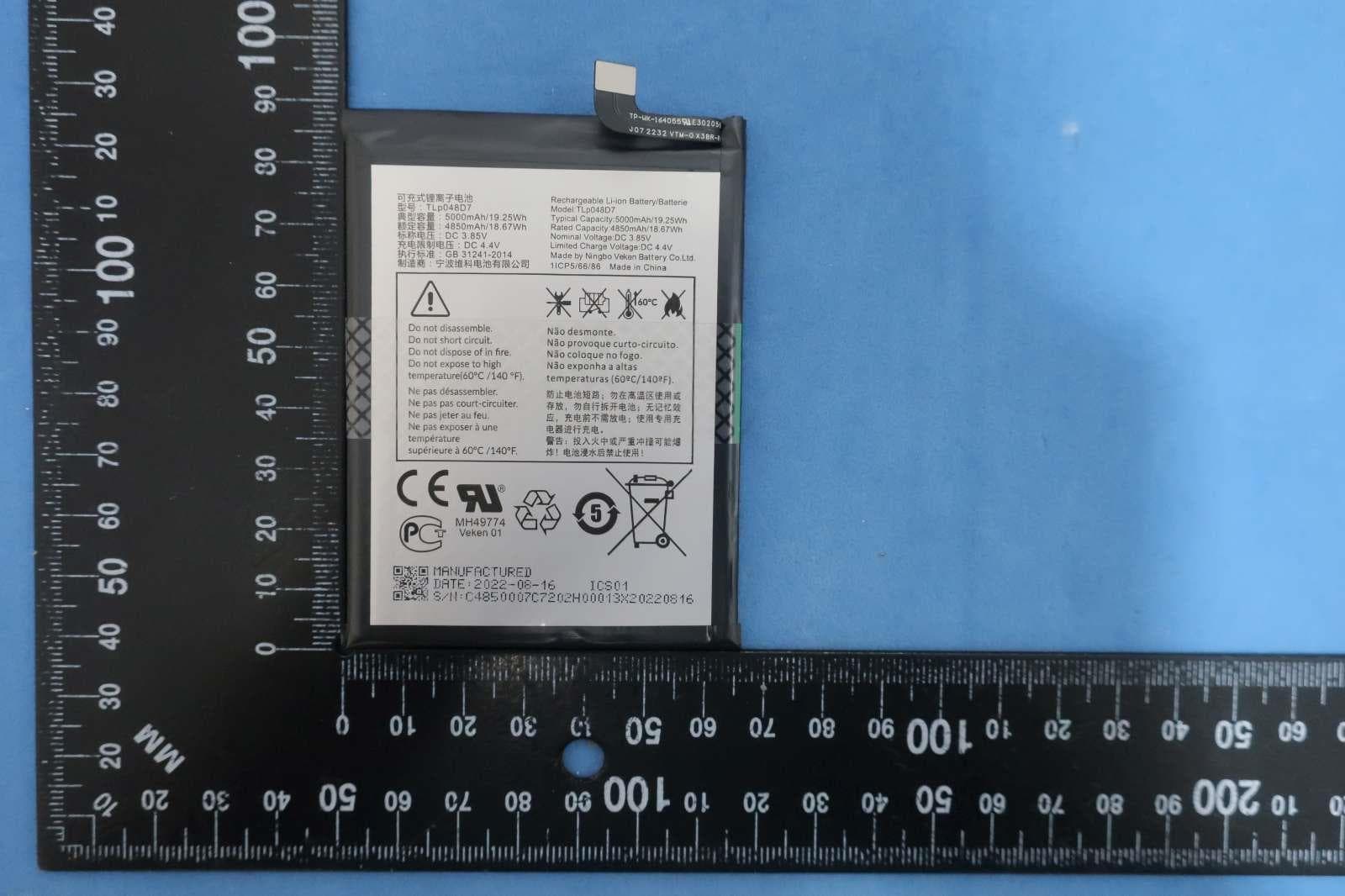 GSM/UMTS/LTE Mobile phone - FCC ID 2ACCJH170 - TCL Communication Ltd.