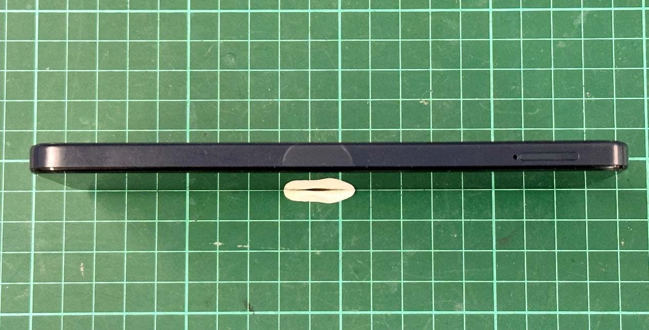 GSM/UMTS/LTE/NR Mobile phone - FCC ID 2ACCJH186 - TCL Communication Ltd. (2)