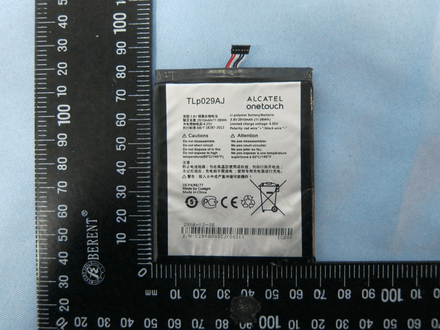 GSM Quad-band, UMTS Quad-band, LTE 6 band mobile phone - FCC ID 2ACCJN001 - TCL Communication Ltd.