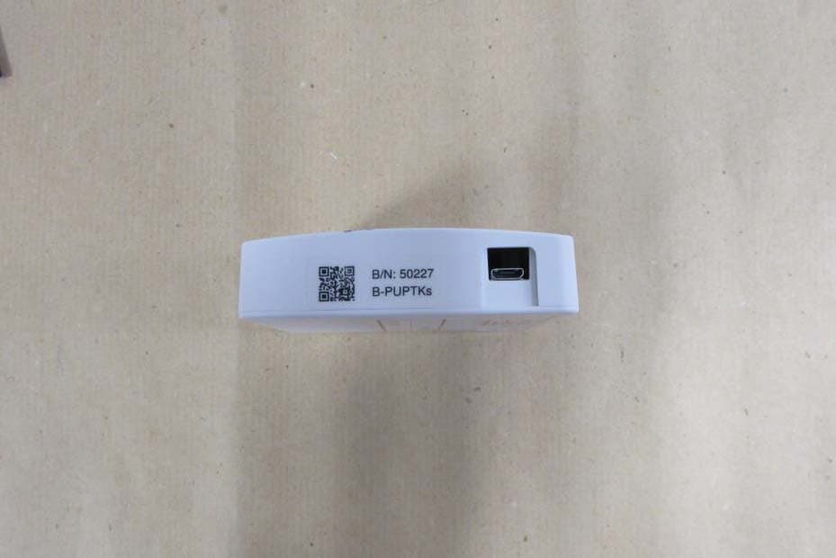 BLE-Beacon Model No. B0002-A - FCC ID 2ACCT-B0002-A - BEACONinside GmbH