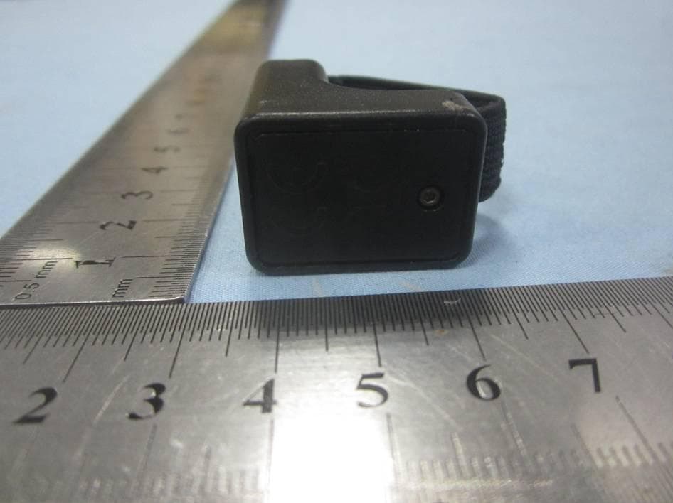 Wireless finger PTT - FCC ID 2ACD5AIRCRYPT-WPTT1 - Titan Communication systems Aps (5)