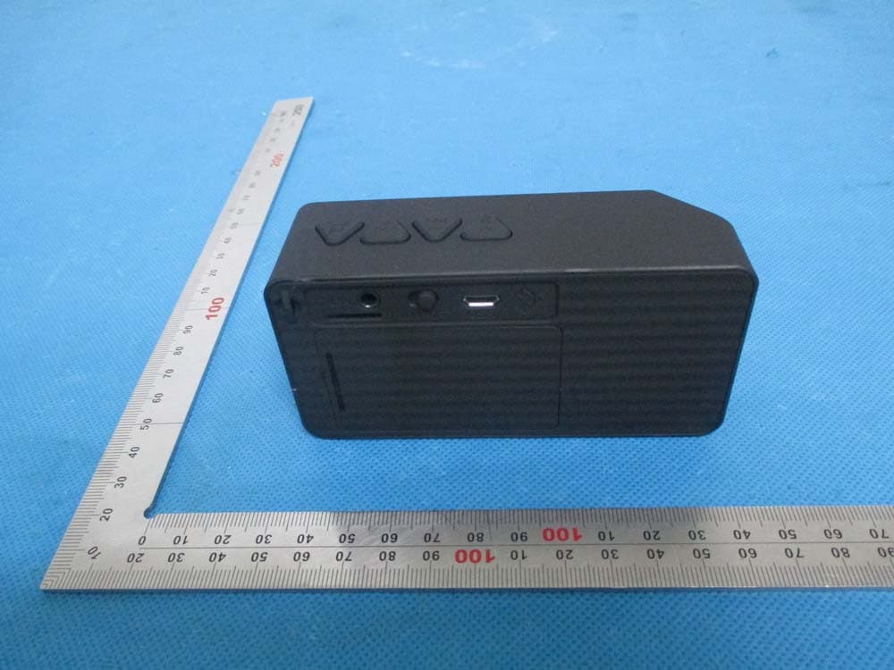 Bluetooth speaker - FCC ID 2ACDABX-100 - US Digital Media (5)