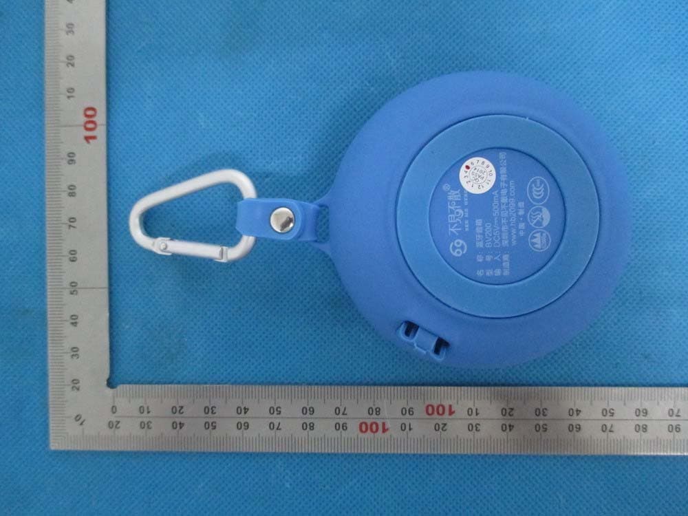 bag bluetooth speaker - FCC ID 2ACDATRACKER - US Digital Media (5)