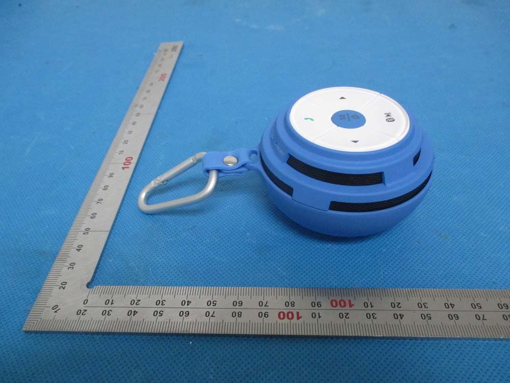 bag bluetooth speaker - FCC ID 2ACDATRACKER - US Digital Media (4)