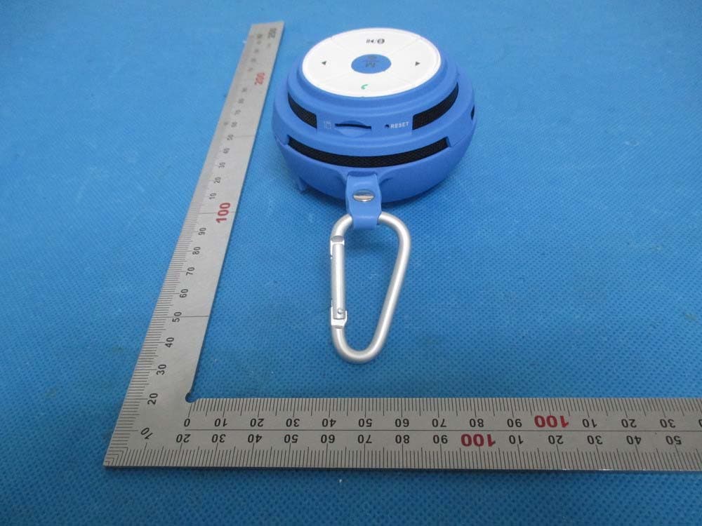 bag bluetooth speaker - FCC ID 2ACDATRACKER - US Digital Media (2)
