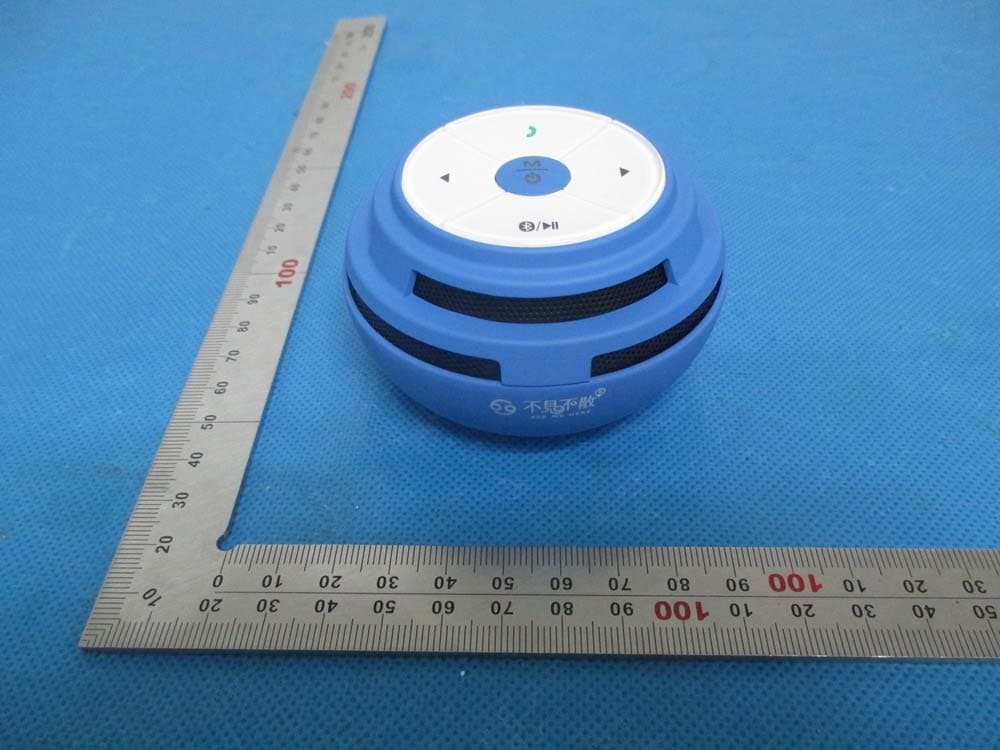 bag bluetooth speaker - FCC ID 2ACDATRACKER - US Digital Media (3)