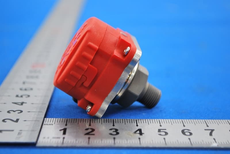 Industrial Sensor with bluetooth - FCC ID 2ACDM-SNP20B - Parker Hannifin Corporation (4)