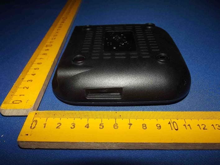 SMART TV BOX - FCC ID 2ACFB-M9 - Shenzhen Shiningworth Technology Co., Ltd. (4)