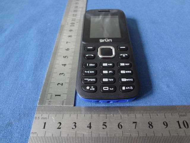 GSM MOBILE PHONE - FCC ID 2ACG7VULKAN - HIPERTRONICS S.A (5)