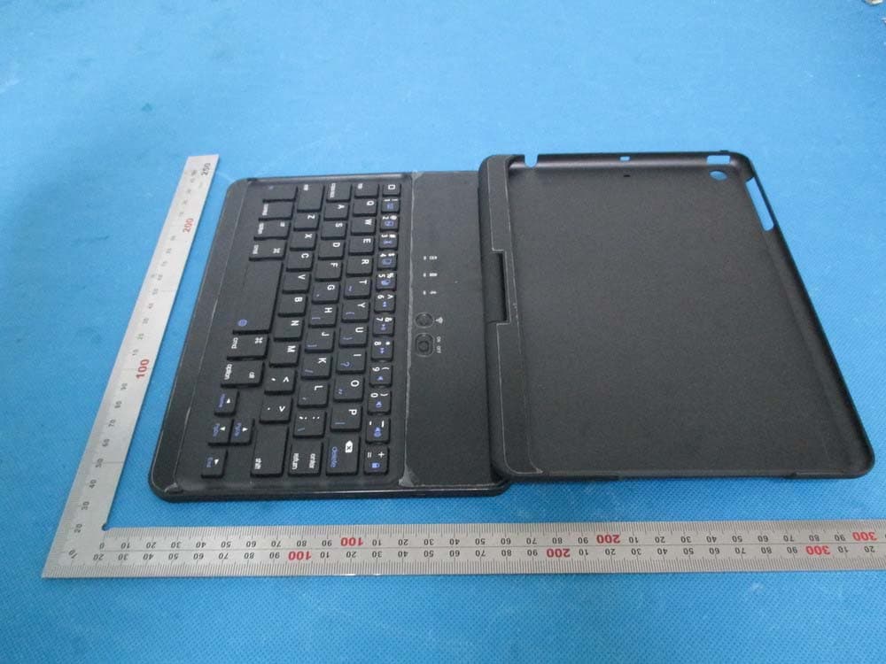 Bluetooth Wireless Keyboard - FCC ID 2ACGLK365 - SHENZHEN BAOAN XIXIANG XINAN YuanDa Electronic Factory (4)