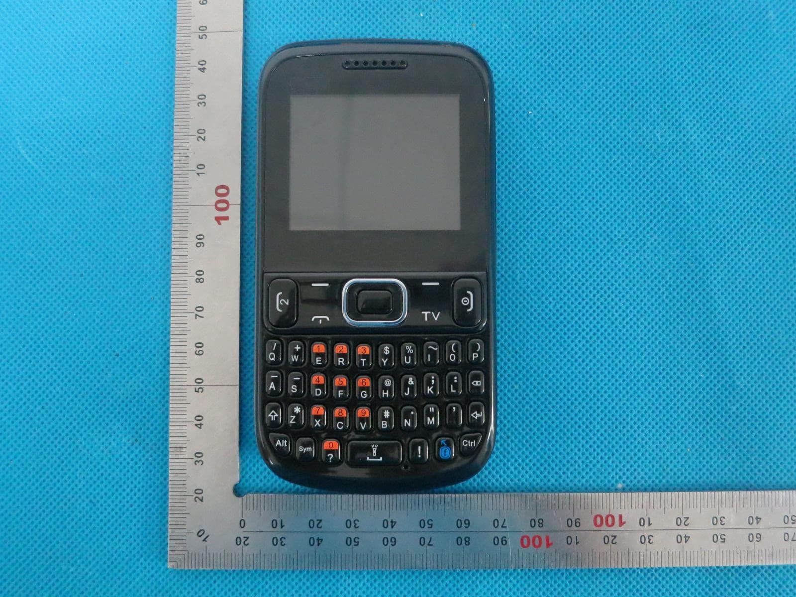 GSM Mobile Phone - FCC ID 2ACGY2230 - PACFEVERY S.A (2)