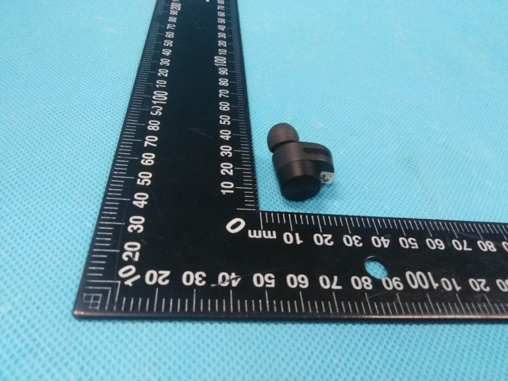 In-ear True Wireless Headphone - FCC ID 2ACIX-PI5L - B&W Group Ltd. (4)