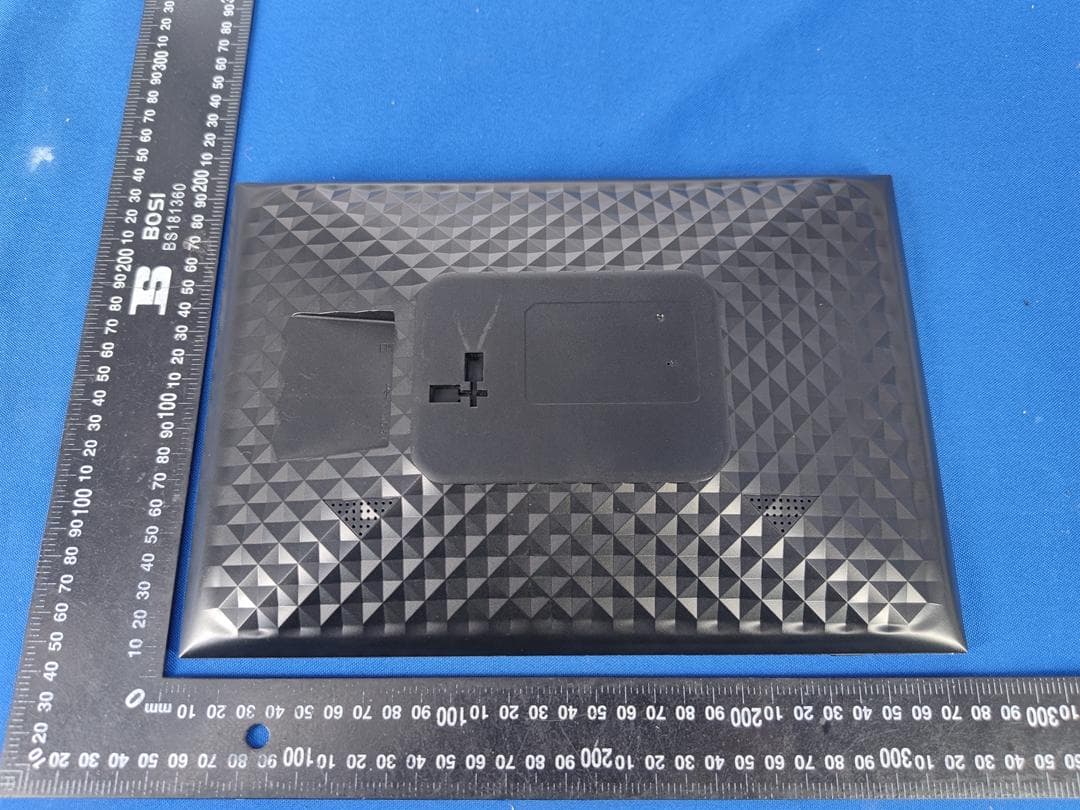 Social Photo Frame - FCC ID 2ACJAHNDPF1008 - Shenzhen Harmony Technology Co., Ltd