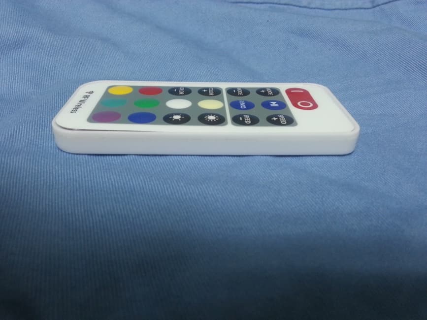 RF Wireless Remote Controller for LED controller - FCC ID 2ACJPRM03 - Rayrun Technology Co., Ltd (2)