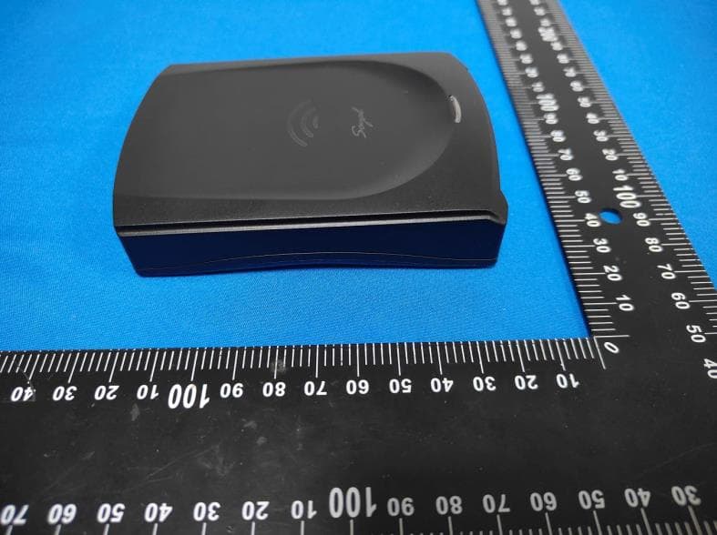USB RFID keyboard emulation card reader - FCC ID 2ACLE-AR-725-N - SOYAL TECHNOLOGY  CO., LTD.