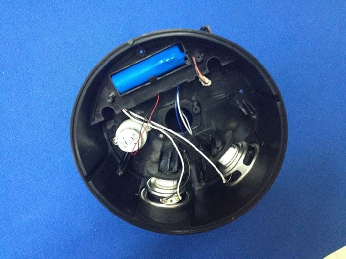 Bluetooth Speaker - FCC ID 2ACN6SBT651 - SHENZHENG YONGCHENGCHUANGXIN TECHNOLOGY CO., LTD. (3)