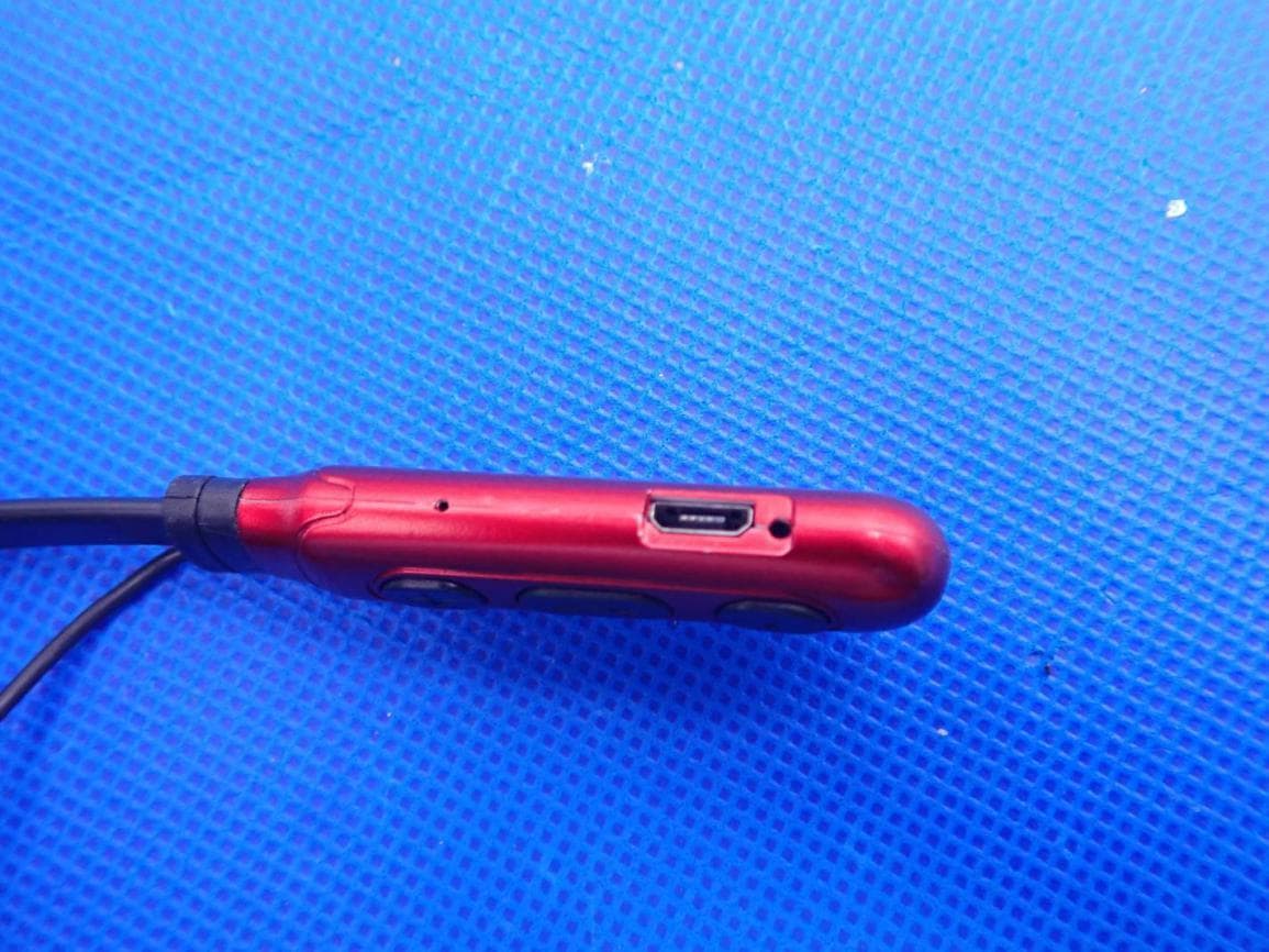 Bluetooth Headphones - FCC ID 2ACP4LBT1814 - Sentry Industries limited (3)