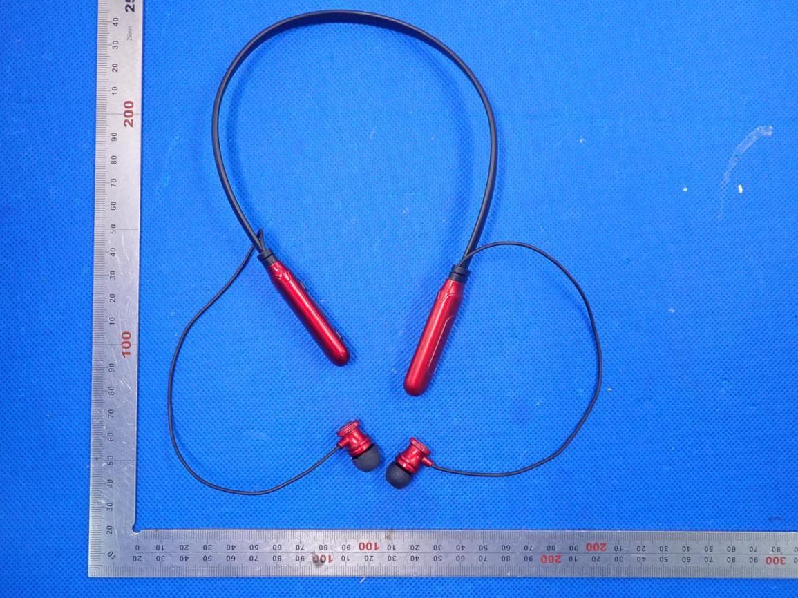 Bluetooth Headphones - FCC ID 2ACP4LBT1814 - Sentry Industries limited