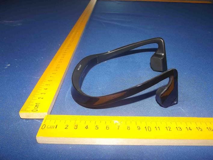 Bluetooth headset - FCC ID 2ACP8-NICE2 - Shenzhen RDT Digital Technology Co., Ltd. (5)