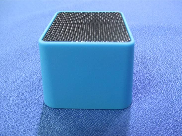 MINI-CUBE WIRELESS SPEAKER BLUE - FCC ID 2ACPA97186 - PAYA TOYS INTERNATIONAL LIMITED (3)