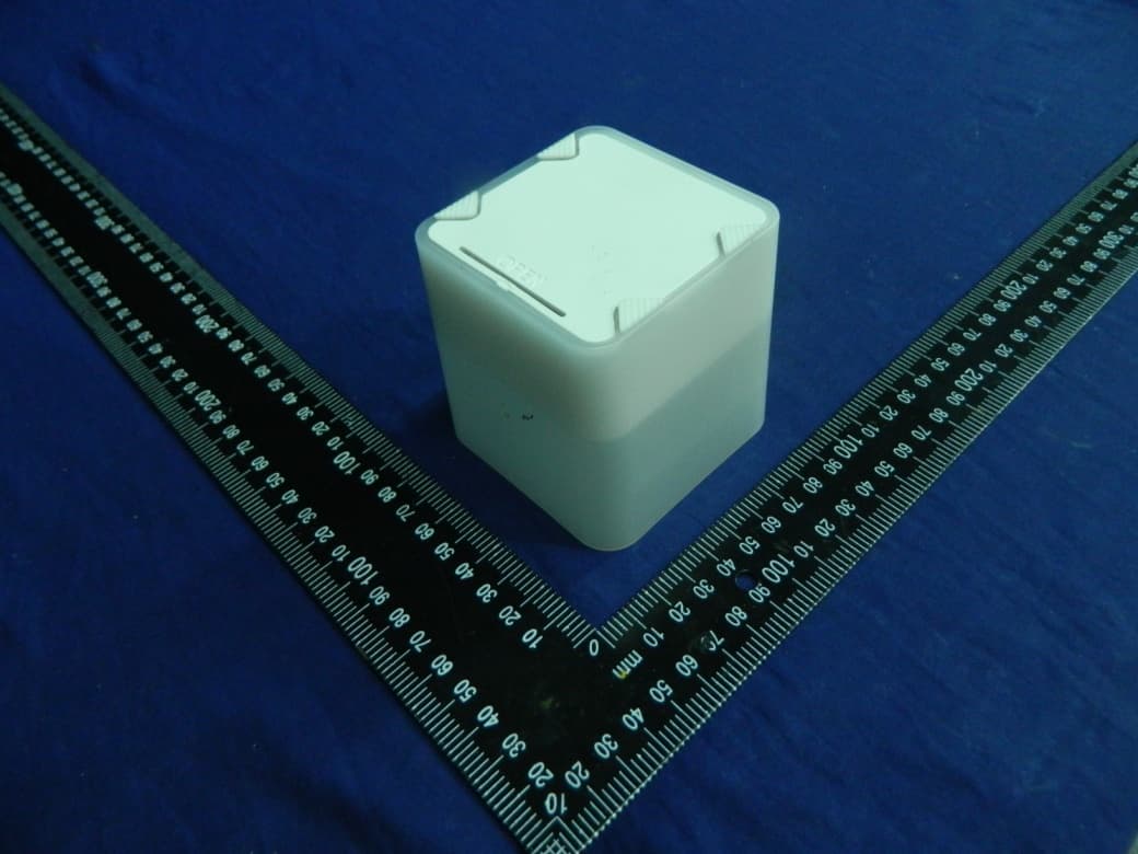 Smart Candle Light - FCC ID 2ACQ5-LTB006 - Revogi Innovation Co., Ltd. (2)