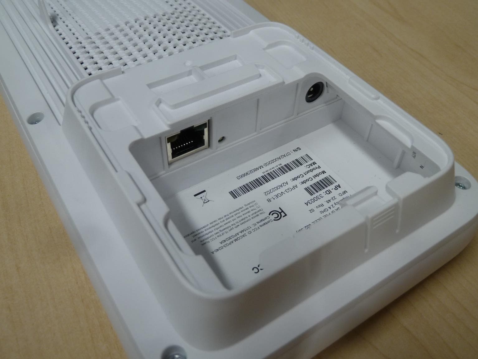 VUSION Gate E1-G1 - FCC ID 2ACQM-APG3-VGE1-B - SES-imagotag GmbH (2)